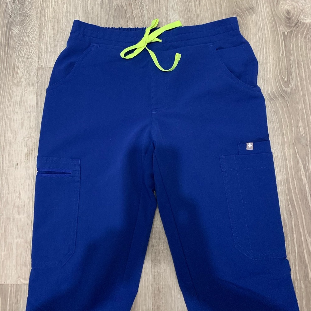 FIGS Yola Scrub Pants - Picture 3 of 6